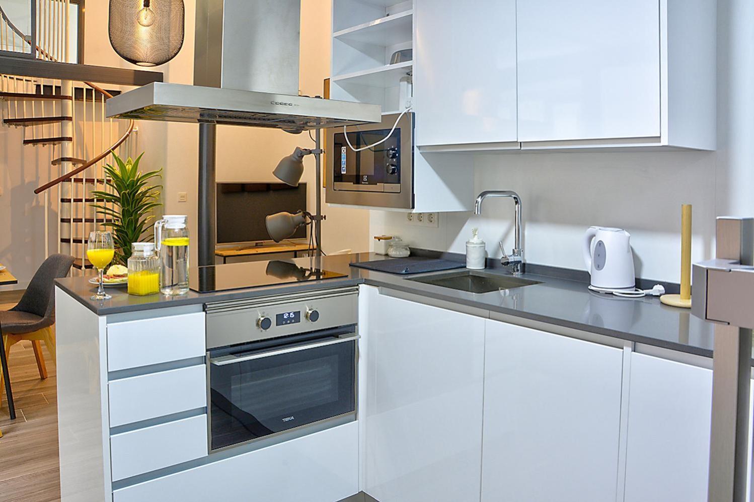 Ferienwohnung Duplex Moderno En Alameda Sevilla Exterior foto